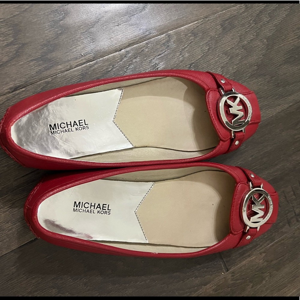 Michael Kors flats